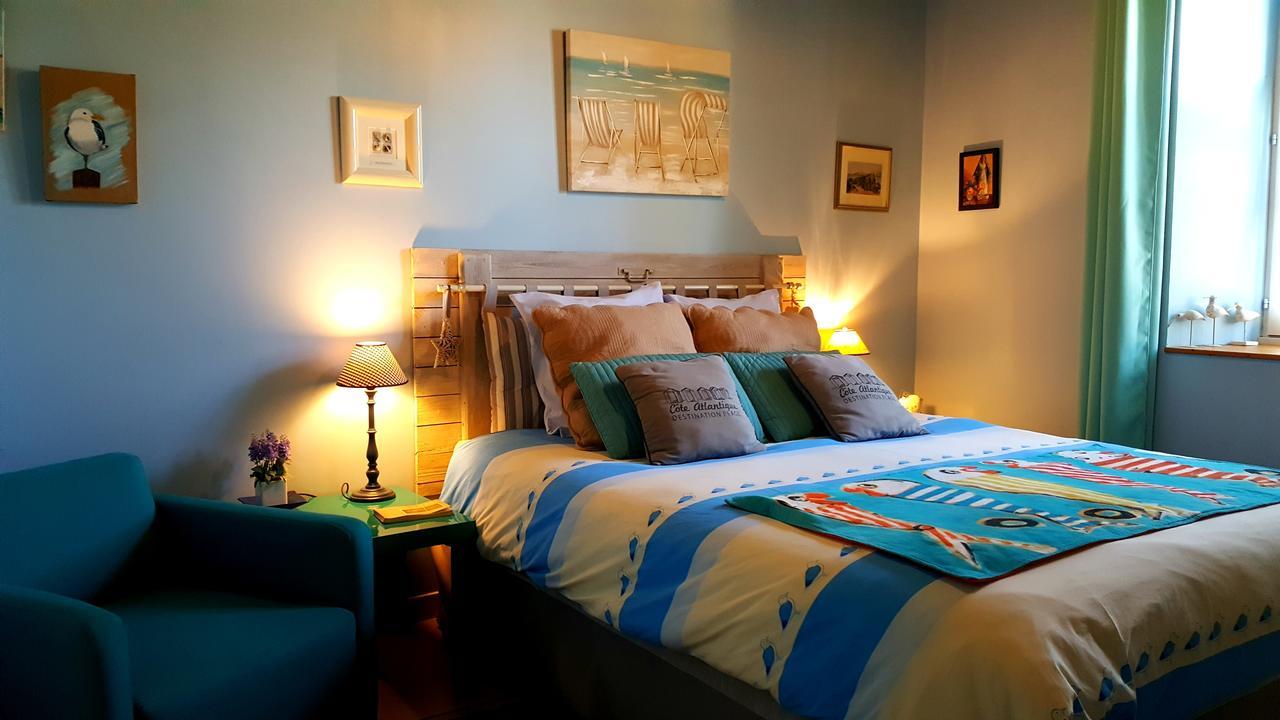 Le Logis De La Poupeliere Bed & Breakfast Vouhe  Exterior photo
